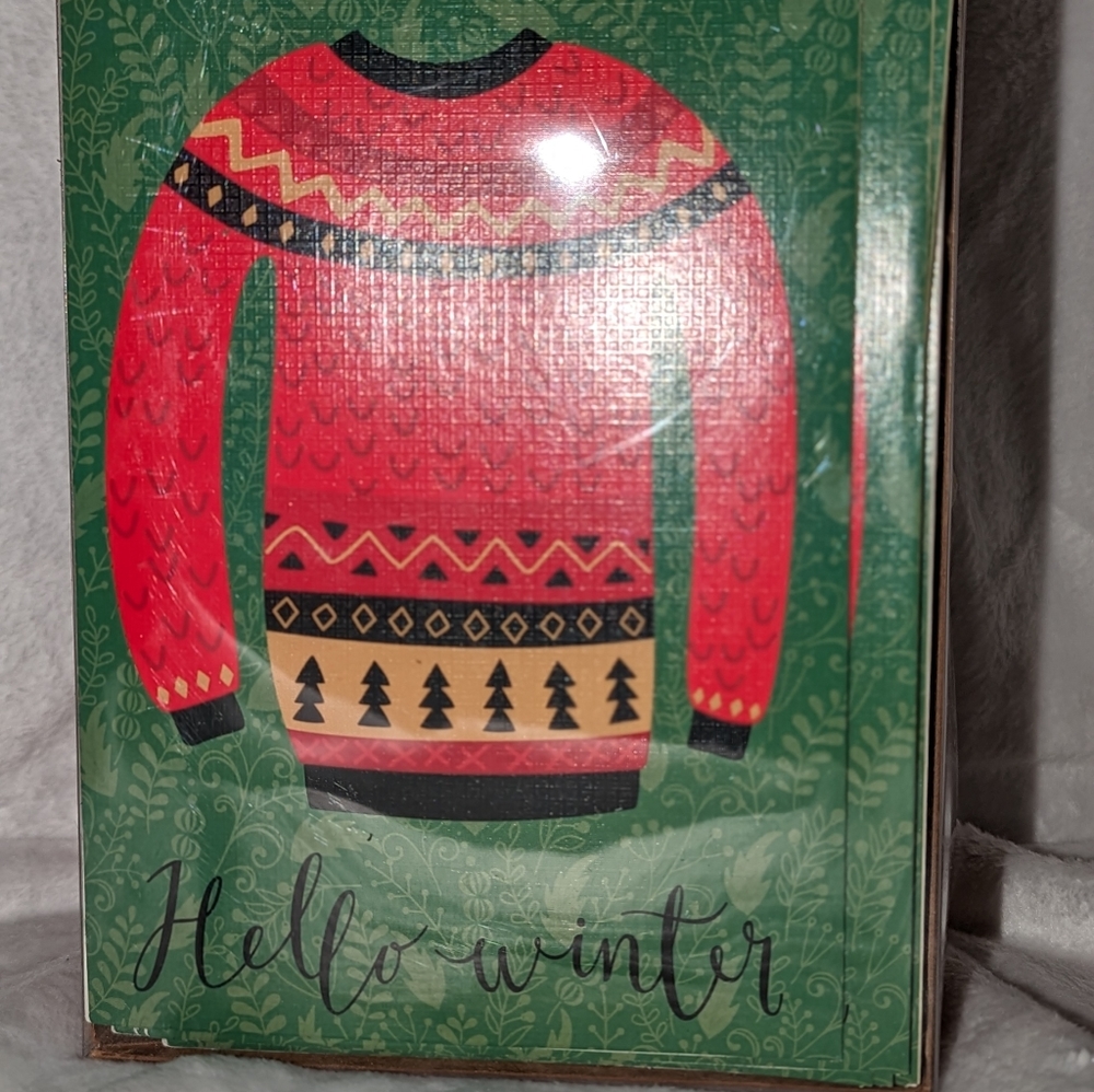 Adorable 72 ct box of holiday cards